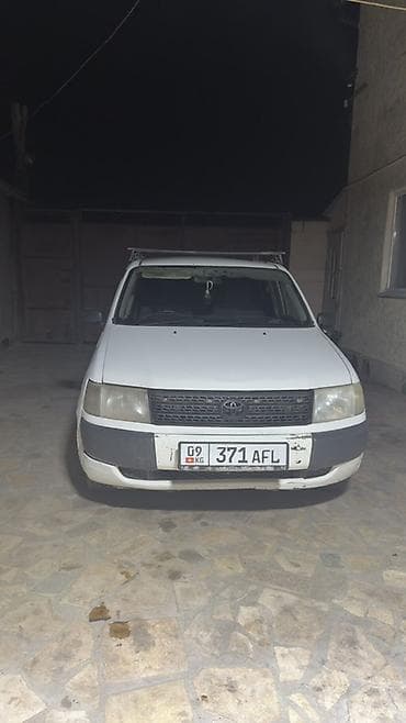 радиатор охлаждения двигателя: Toyota Probox: 2004 г., 1.5 л, Автомат, Бензин, Универсал — 1