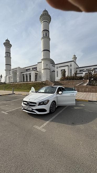 Mercedes-Benz CLA-class: 2019 г., 2 л, Автомат, Бензин, Купе