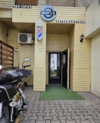 помошник для парикмахеров: Чач тарач Балдардын чачын кыркуу. Пайыз — 3