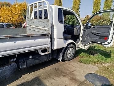 Коммерческий транспорт: Легкий грузовик, Kia — 2
