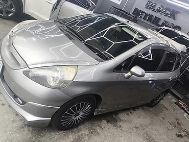 v klass: Honda Fit: 2003 г., 1.5 л, Автомат, Бензин, Хэтчбэк — 3