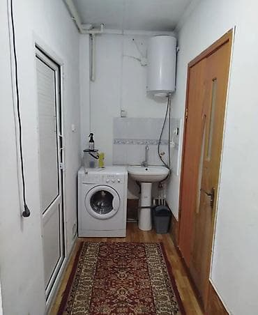 Үйлөр: Частный дом в КТР районе, центр города. Две комнаты + кухня. Дом — 1