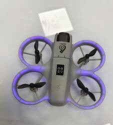 самсунг 24 с: Дрон с камерой бюджетно
 3 батареи — 3