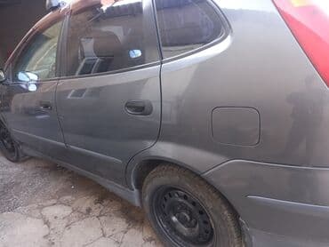 срочно продаю в связи с переездом: Nissan Almera Tino: 2004 г., 1.8 л, Механика, Бензиновая, Универсал — 10