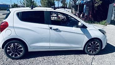 smart plus: Chevrolet Spark: 2016 г., 1 л, Автомат, Бензин, Хэтчбэк — 2