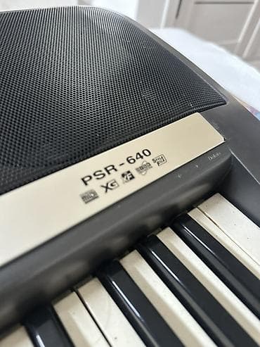 c stand: Синтезатор/аранжировщик Yamaha PSR-640 - Клавиатура: 61 — 4
