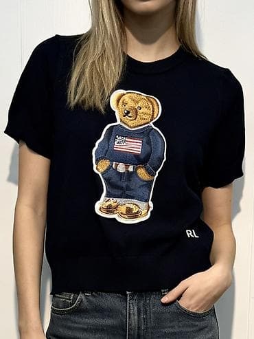 кофта на девочку: Женский трикотажный джемпер с коротким рукавом и объёмной нашивкой — 5