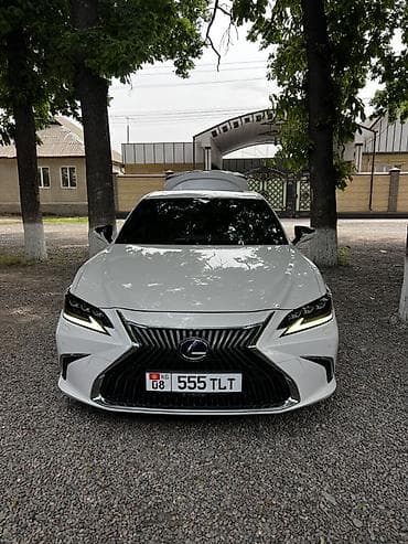 Lexus ES: 2020 г., 2.5 л, Вариатор, Гибрид, Седан at lalafo.kg Lexus ES: 2020 г., 2.5 л, Вариатор, Гибрид, Седан