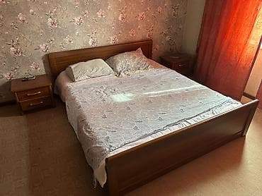 спалный сатылат: Спальный гарнитур в классическом стиле, цвет – тёплый орех. Состав — 1