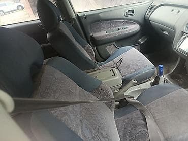 Продажа авто: Honda HR-V: 1999 г., 1.6 л, Механика, Бензин, Кроссовер — 7