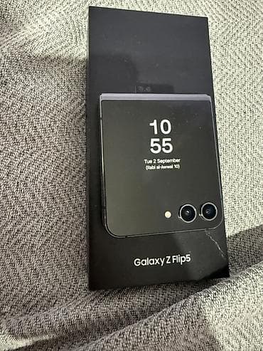 самсунг z flip 3: Samsung Galaxy Z Flip 5, Б/у, 256 ГБ, цвет - Черный — 1