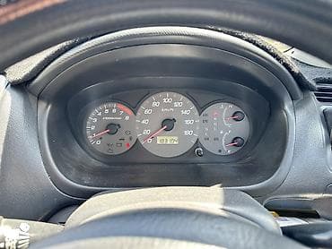 Продажа авто: Honda Civic: 2001 г., 1.7 л, Вариатор, Бензин, Хэтчбэк — 6