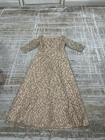 платья вечерний: Вечернее платье, А-силуэт, Длинная модель, Атлас, С рукавами, С пайетками — 2