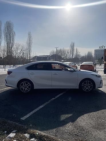 kia optima 2017: Kia K3: 2019 г., 1.6 л, Вариатор, Бензин, Седан — 6