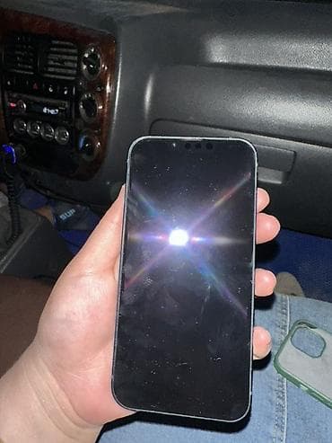 обмен на айфон 13: IPhone 13, Синий, Чехол — 2