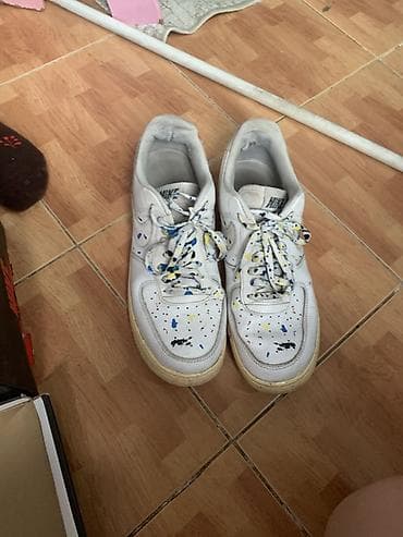 nike tech flece: Унисекс кроссовки Nike Air Force 1 белого цвета с низким профилем — 1