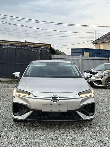 e2 byd: GAC Aion S — электрический седан современного дизайна. 2023 года — 4