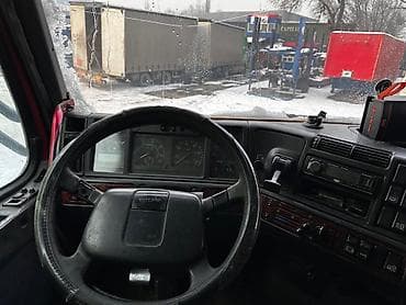 daf xf: Тягач, Volvo, 2002 г., Тентованный — 8