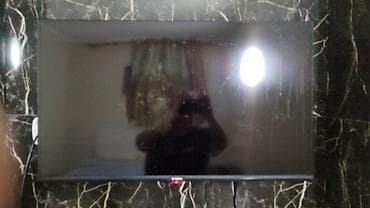 LED-телевизор V-SIN (диагональ ориентировочно 32–40") Описание: -