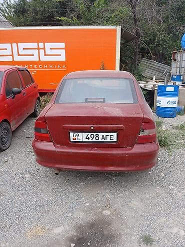 Унаа сатуу: Opel Vectra: 2003 г., 1.6 л, Кол менен иштөөчү, Бензин, Седан — 3