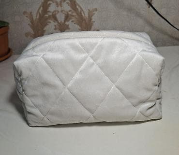 apple whatch: Стильная и удобная косметичка в хорошем состоянии. Вместительная — 1