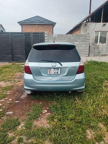Продажа авто: Honda Fit: 2004 г., Бензин, Хэтчбэк — 7