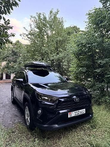 Toyota RAV4: 2019 г., 2.5 л, Автомат, Бензин, Кроссовер at lalafo.kg Toyota RAV4: 2019 г., 2.5 л, Автомат, Бензин, Кроссовер