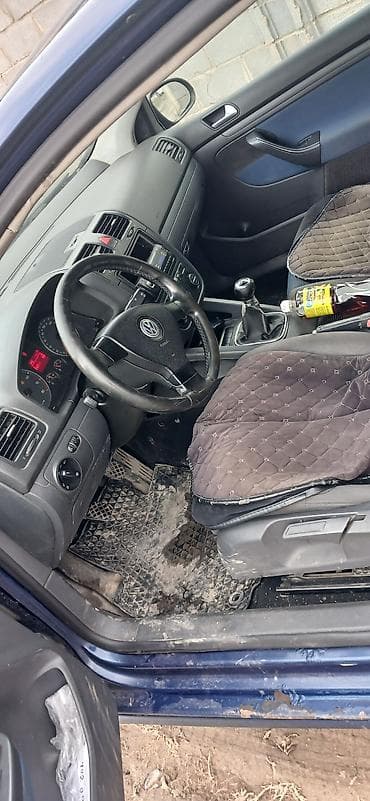 corolla e150: Volkswagen Golf V: 2006 г., 1.6 л, Ручные, Хэтчбэк — 5