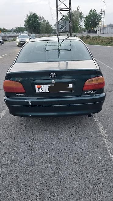 Toyota Avensis: 2000 г., 2 л, Механика, Бензин, Седан — 8