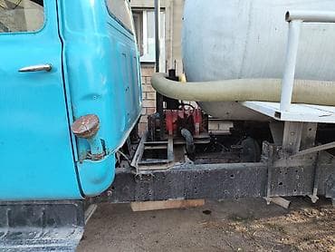 продаю трактор мтз 82 1: ГАЗ : 1991 г., 4.2 л, Бензин — 3