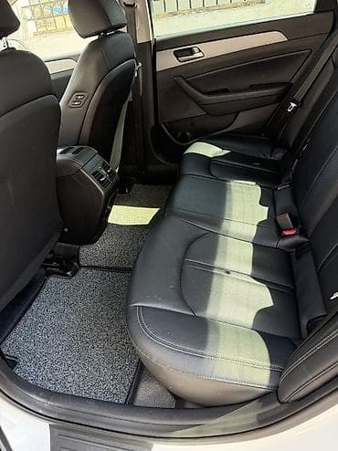 byd e2 2021: Hyundai Sonata: 2023 г., 2 л, Автомат, Газ, Седан — 6