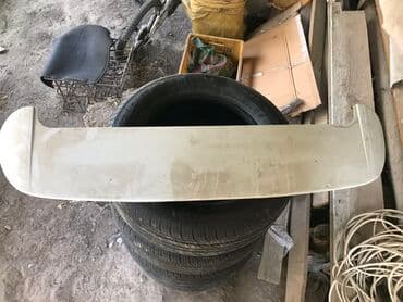 Продаю спойлер на Тойоту эстима