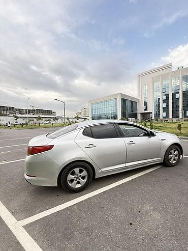 бмв 5 серии в бишкеке: Kia Optima: 2013 г., 2 л, Автомат, Газ, Седан — 4