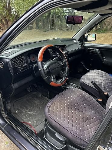 Volkswagen Golf: 1995 г., 1.8 л, Автомат, Бензин, Хэтчбэк — 6