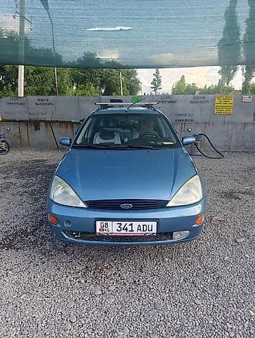 Форд фокус 1 -2001г, бензин. 5 дверей, автомат, 1.6 объем, расход - 10