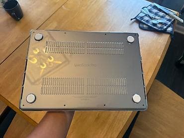 Ноутбуки и аксессуары: Apple MacBook M1 Pro Характеристики и особенности: MacBook pro m1 — 3