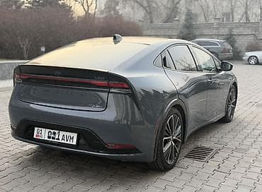 фреон для машины цена: Toyota Prius: 2023 г., 2 л, Автомат, Гибрид, Лифтбек — 4