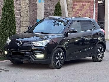 Ssangyong Tivoli: 2018 г., Автомат, Кроссовер