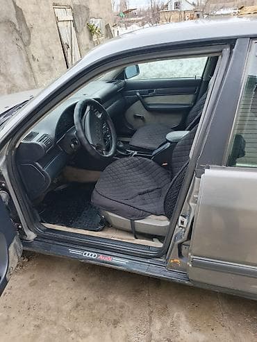 автомобиль audi q7: Audi 100: 1991 г., 2.3 л, Механика, Бензин, Седан — 8
