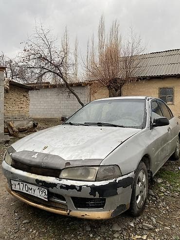 bmw 2020: Mitsubishi Mirage: 2001 г., 1.8 л, Автомат, Бензин, Седан — 1