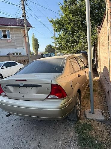 Продажа авто: Ford Focus: 2001 г., 2 л, Автомат, Бензин, Седан — 2
