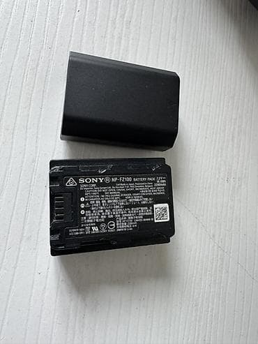 видеокамеры наблюдения видеорегистраторы: Беззеркальная камера Sony α7R III с объективом и аксессуарами - — 2