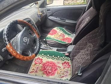 капот адисей: Toyota Avensis: 2000 г., 1.8 л, Механика, Седан — 4