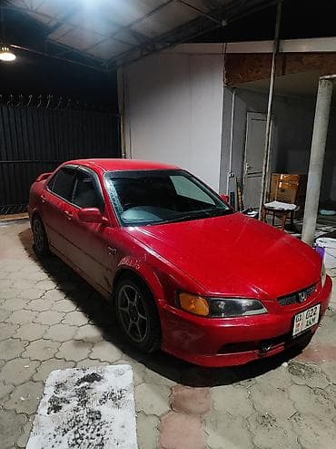 дайхатсу фероза: Honda Torneo: 2000 г., Седан — 3