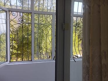 ул абая: 3 комнаты, 63 м², 105 серия, 2 этаж — 4
