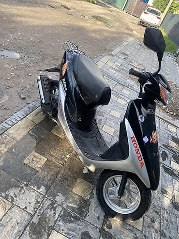 Скутеры: Скутер Honda Dio (AF) — компактный городской скутер с двухтактным — 2