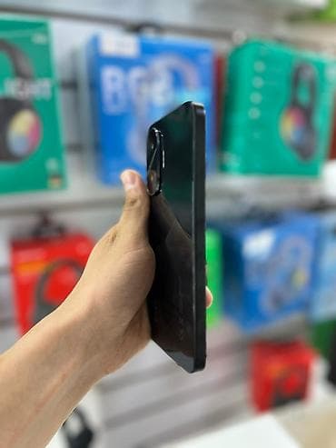 nintendo switch oled 4pda: Poco F7, Б/у, цвет - Черный — 4