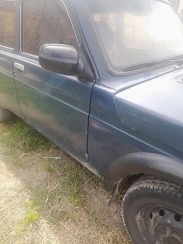 дача нива: ВАЗ (ЛАДА) 4x4 Нива: 2000 г., 1.7 л, Механика, Бензин, Внедорожник — 5