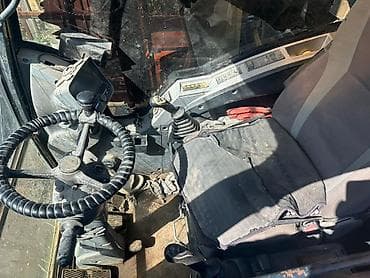 гидродвигатель купить: Экскаватор, Hyundai, 2011 г., Колесный — 1