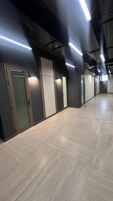 первый линия: Аренда офисов, 54 м², В бизнес центре, 1 линия — 7